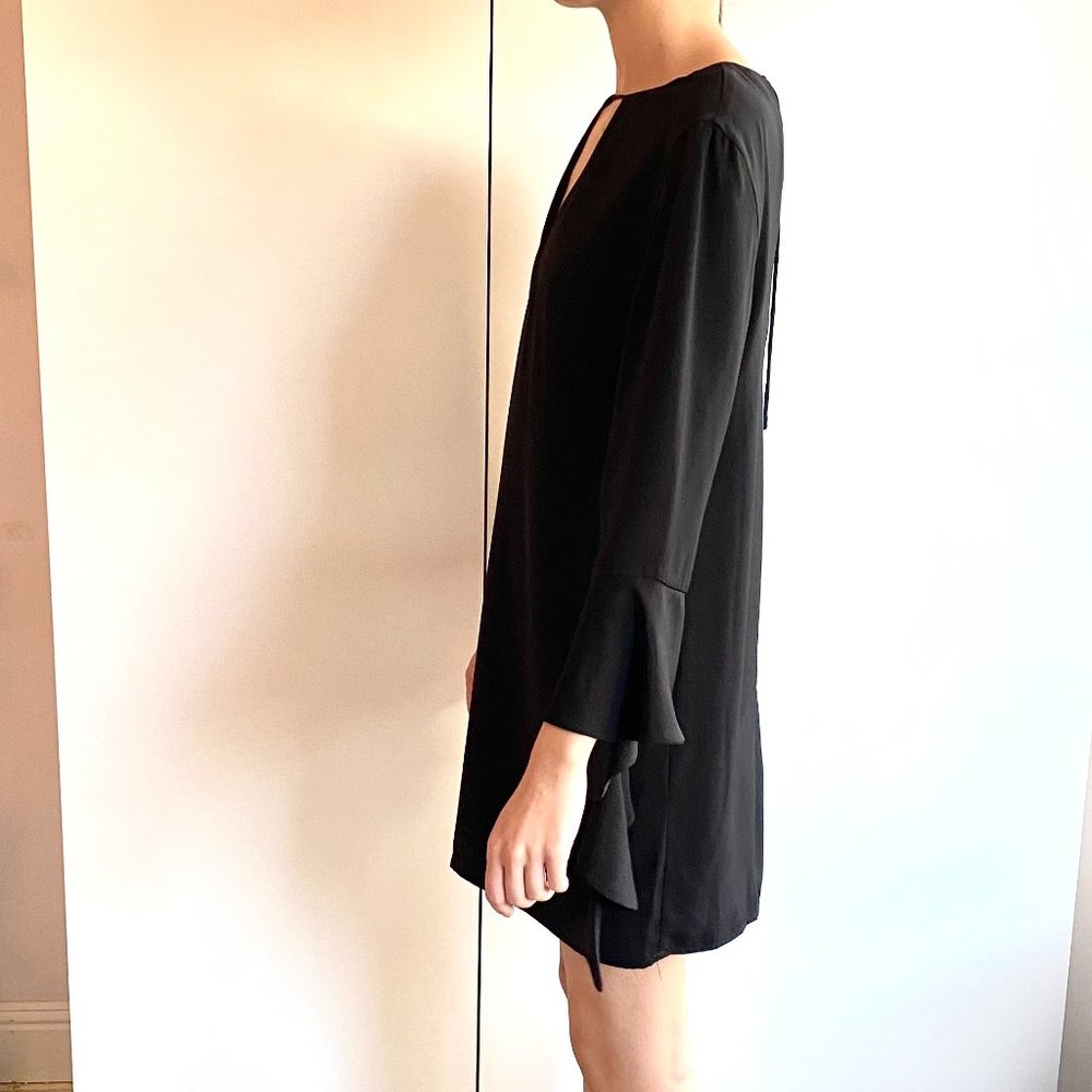 Rare C/MEO Collective black V-neck mini dress with unique flare sleeves - Picture 11 of 16